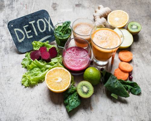 nuoc-ep-tu-nhien-giup-detox-co-the